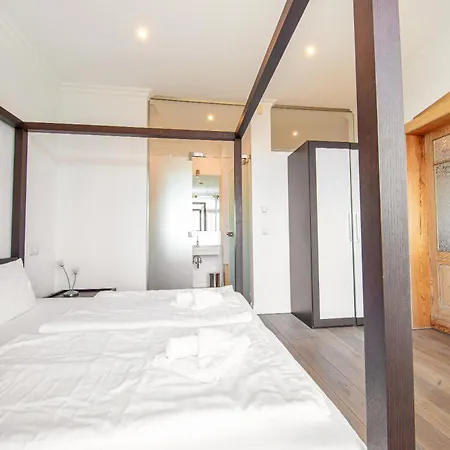 Διαμέρισμα Rex Muschel *